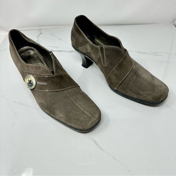 La Canadienne Suede Heels- Size 7.5 - Picture 5 of 15